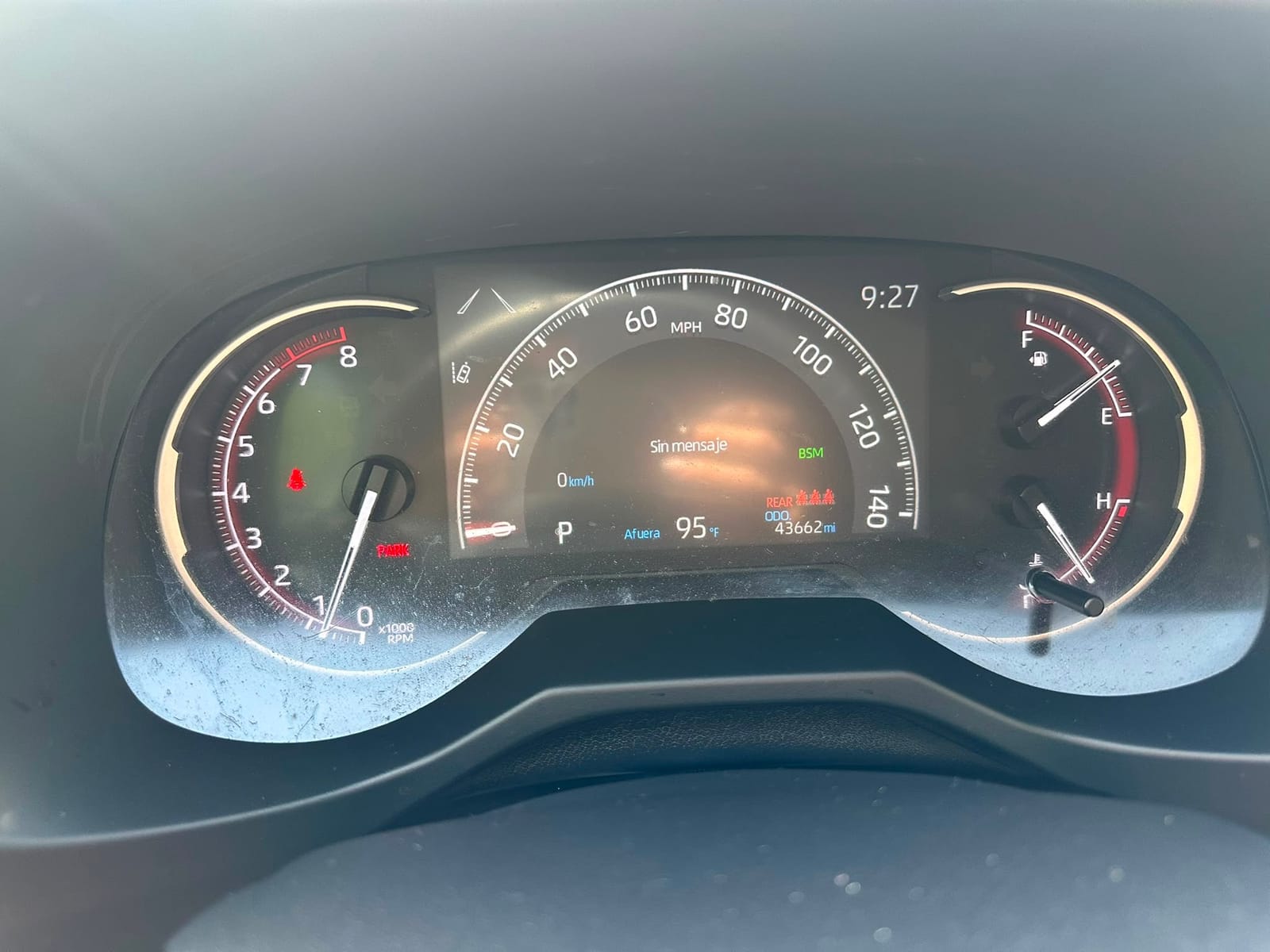 2023 Toyota RAV4 Premium — foto 6