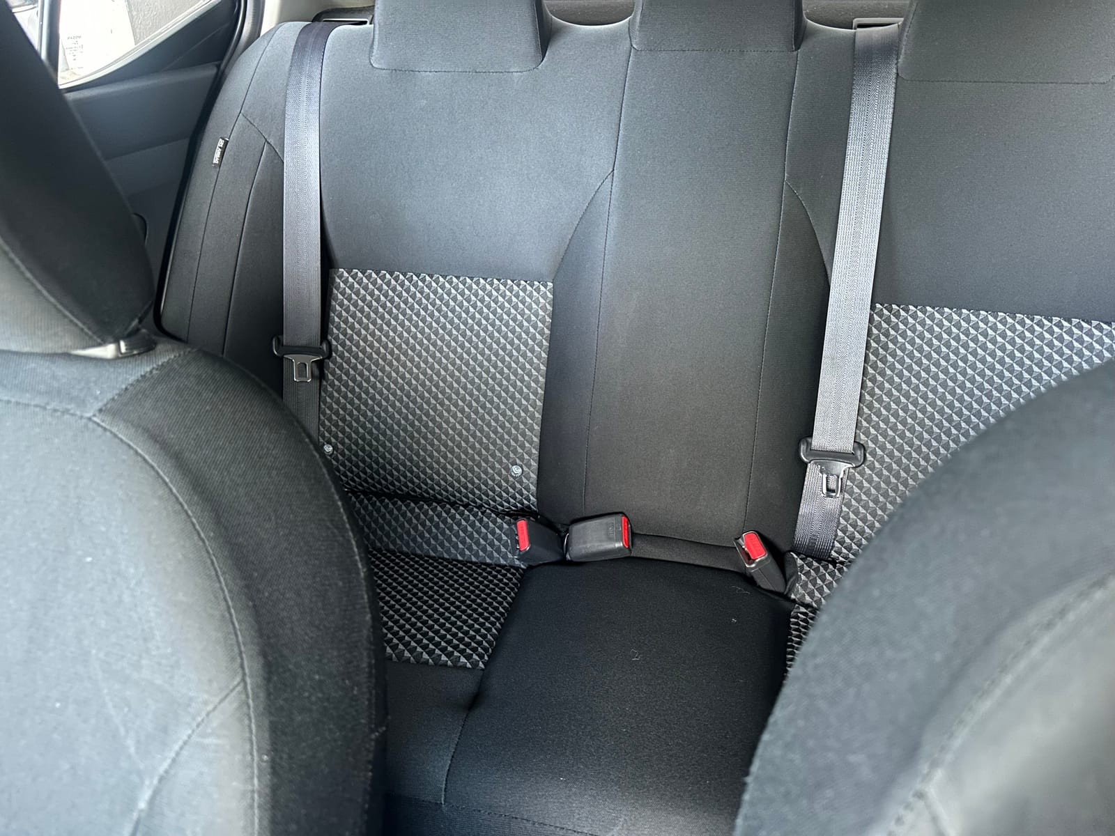 2023 Nissan Versa — foto 5