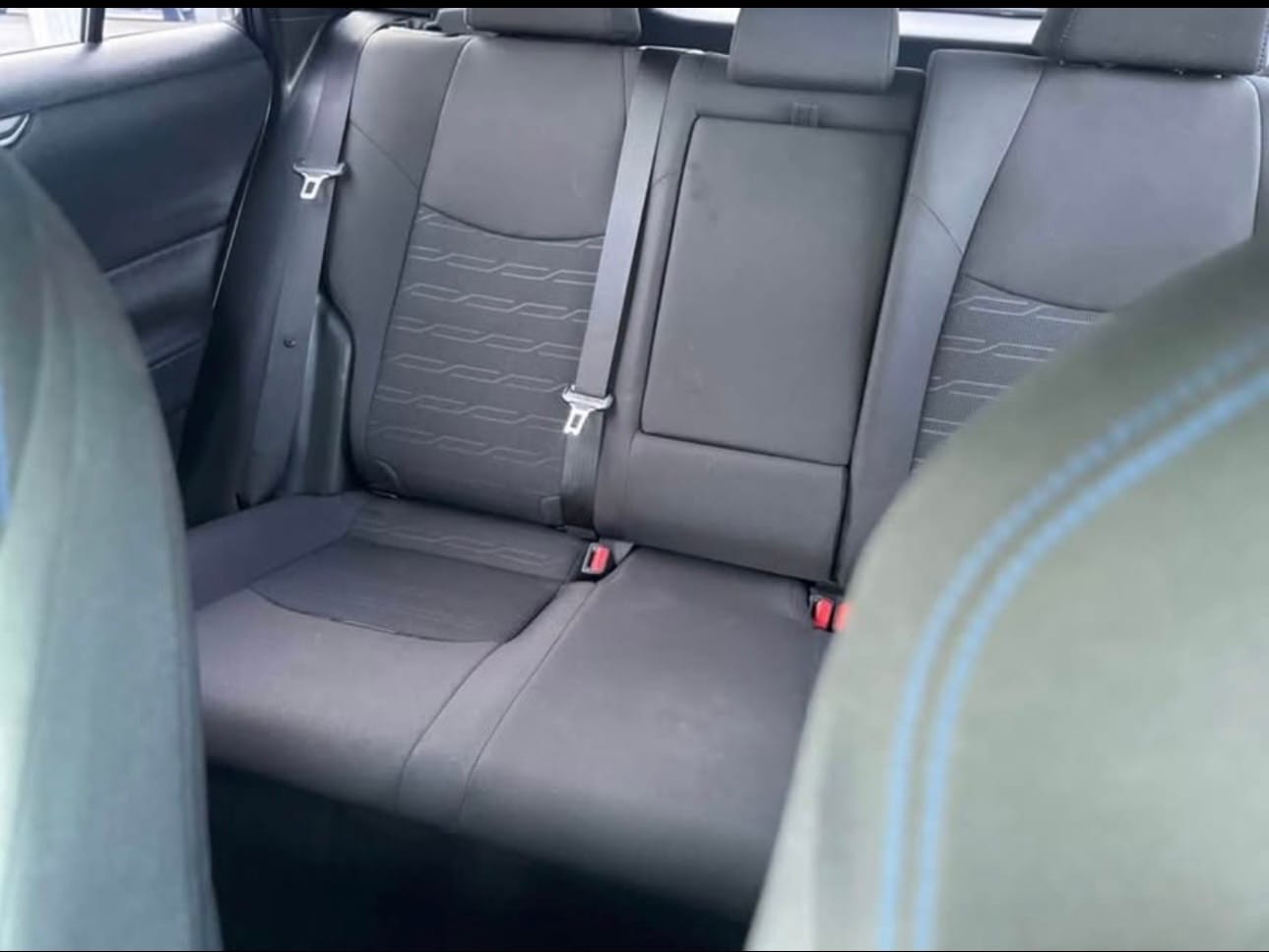 2023 Toyota RAV4 SE — foto 4