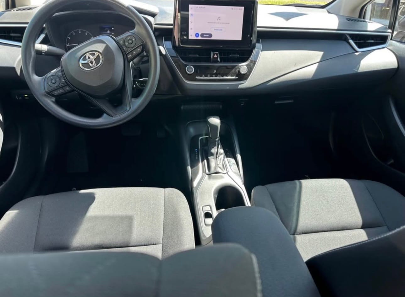 2025 Toyota Corolla LE — foto 3