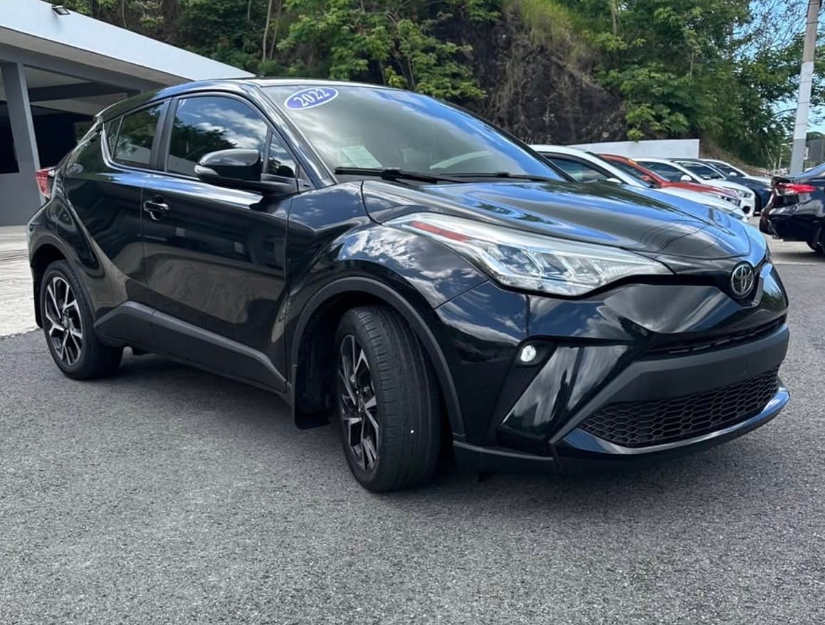 2022 Toyota C-HR Nightshade usado en venta en Aguada
