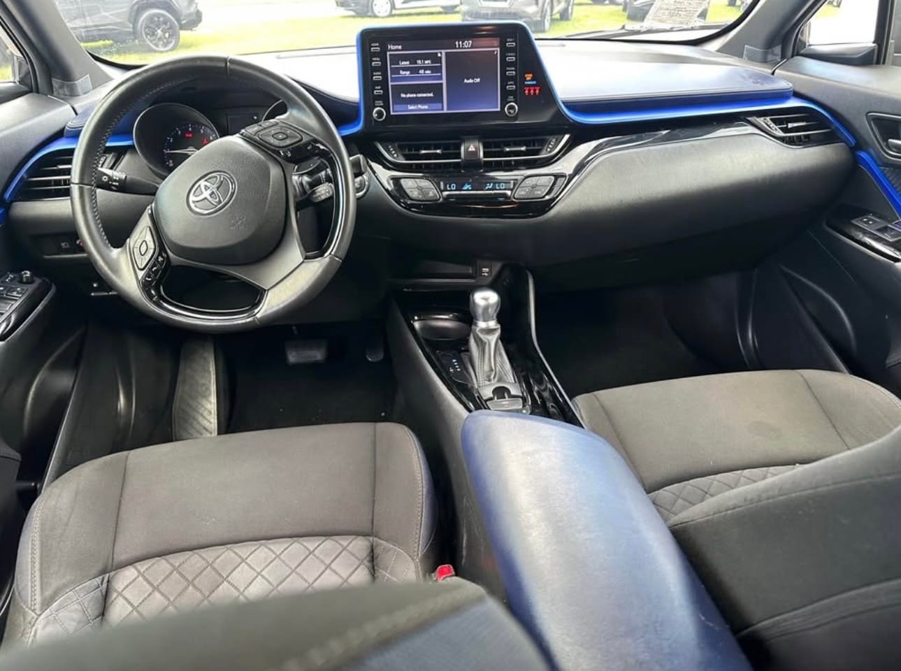 2022 Toyota C-HR Nightshade — foto 4