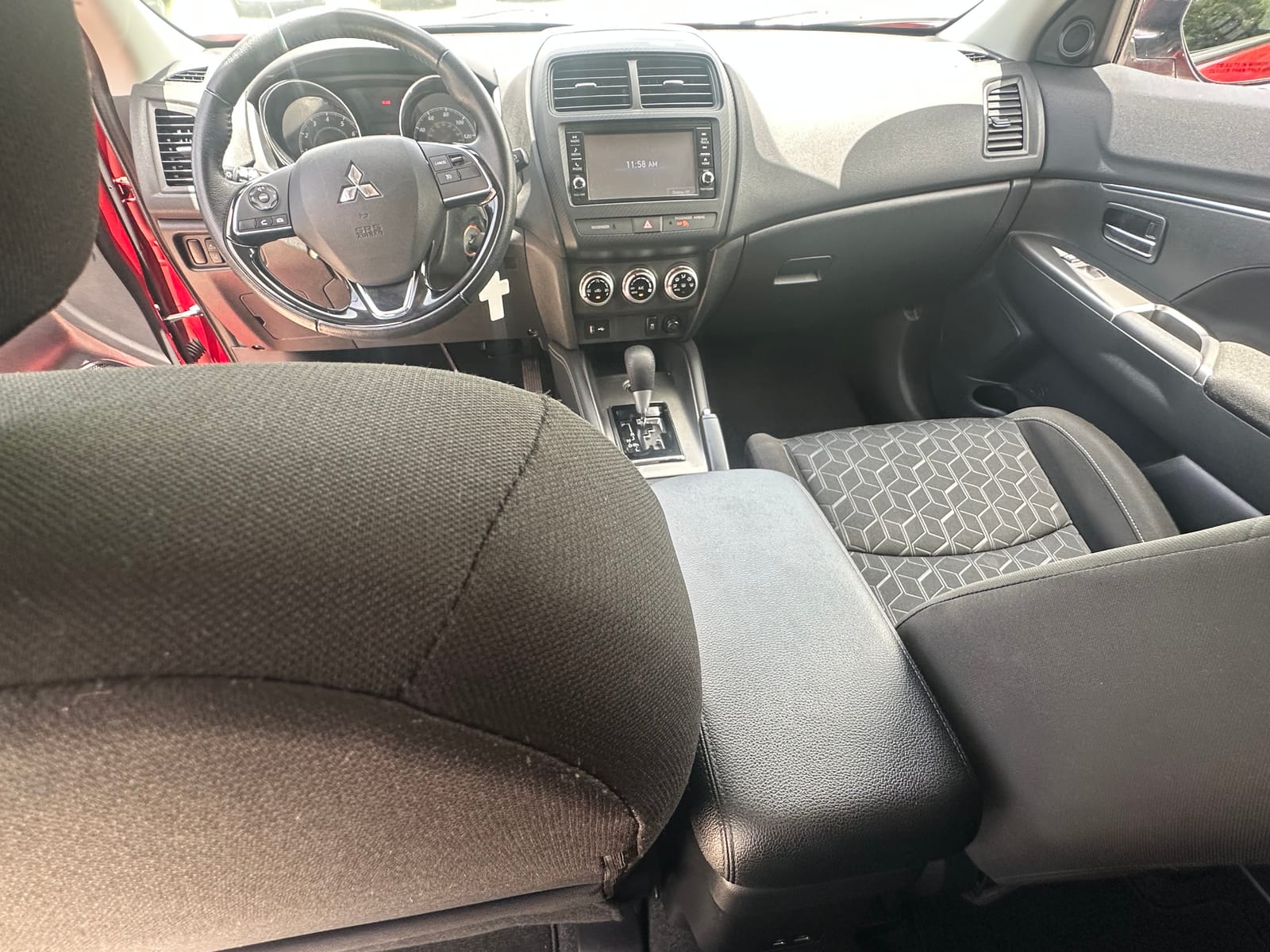 2023 Mitsubishi Outlander Sport — foto 7