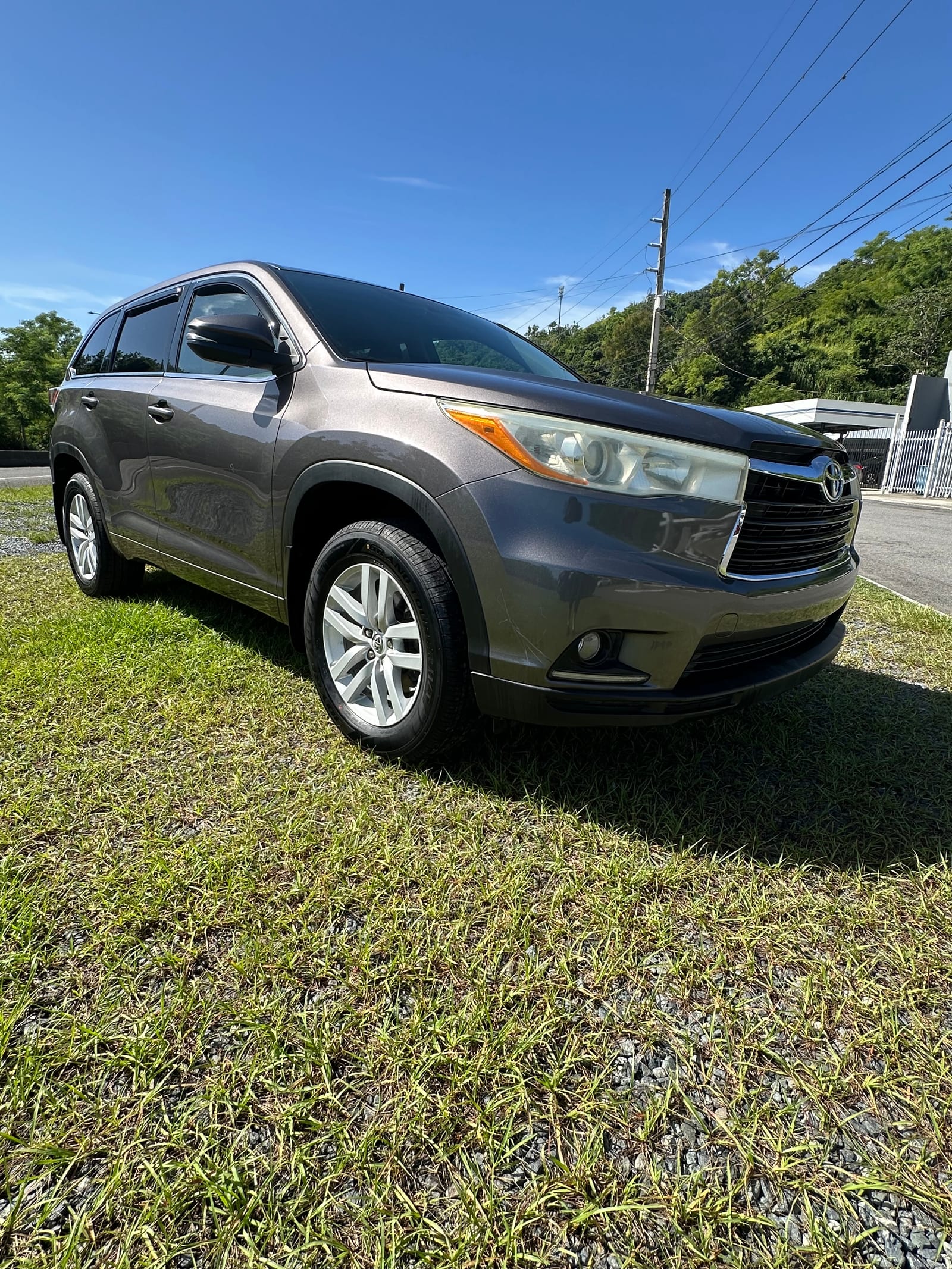 2014 Toyota Highlander LE usado en venta en Aguada