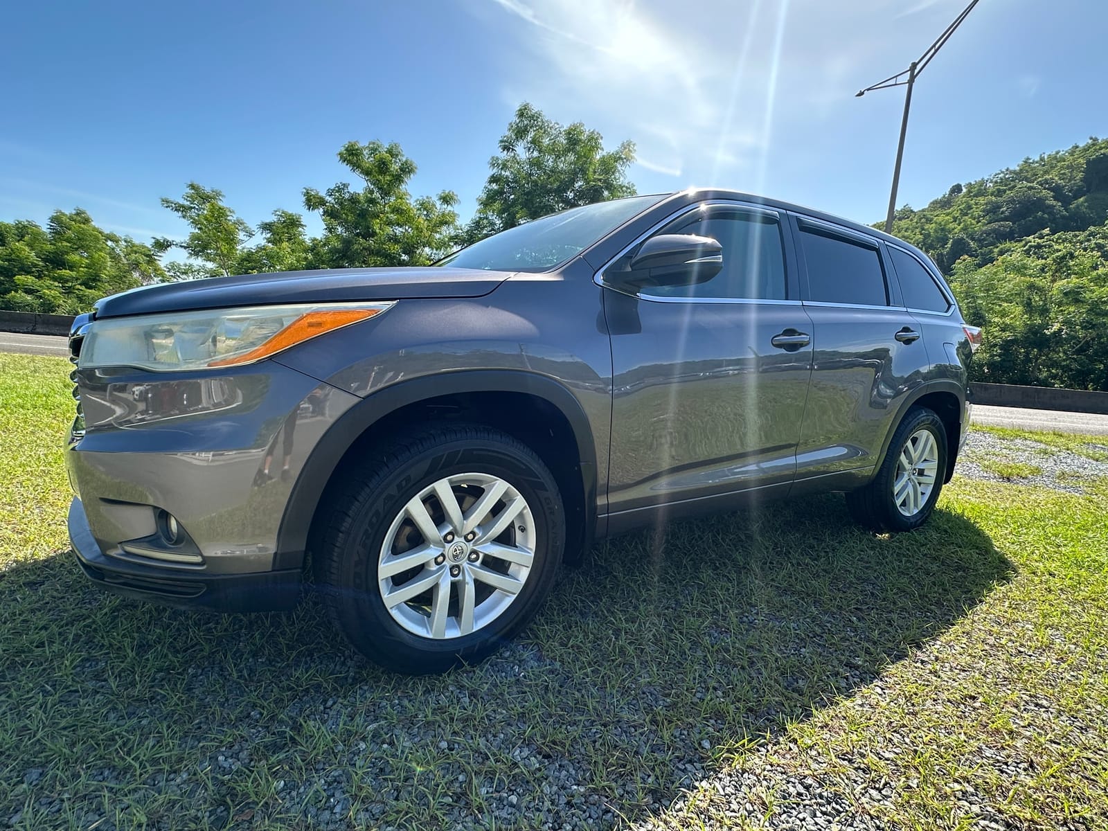 2014 Toyota Highlander LE — foto 3