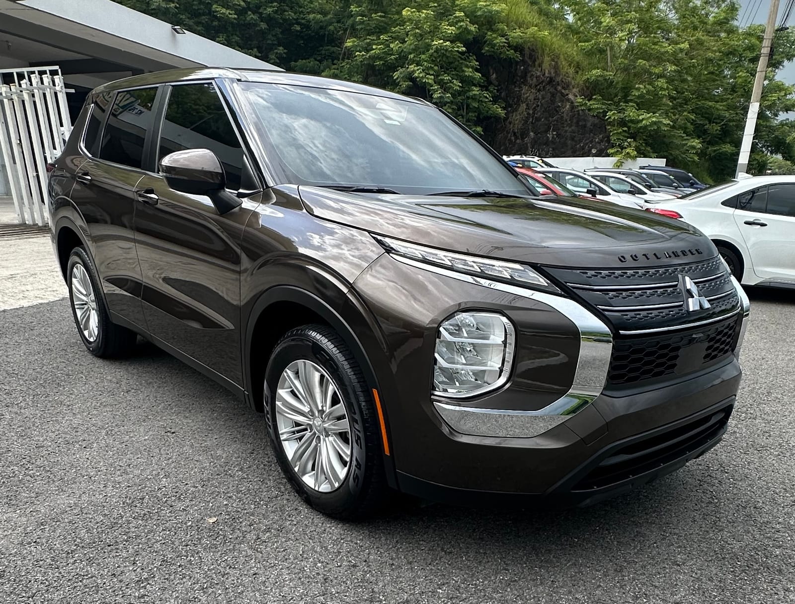 2023 Mitsubishi Outlander — foto 3