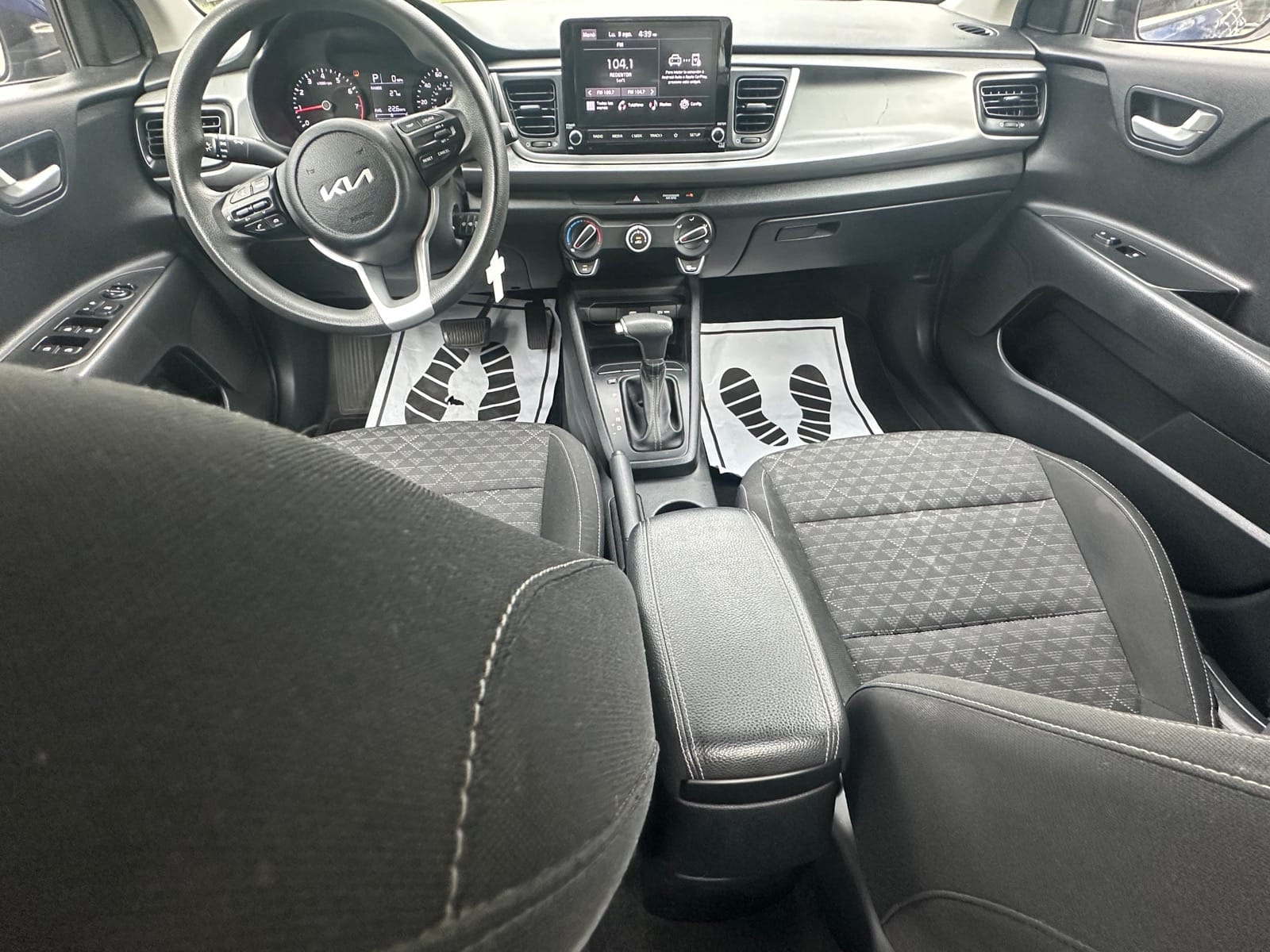 2022 KIA Rio — foto 4
