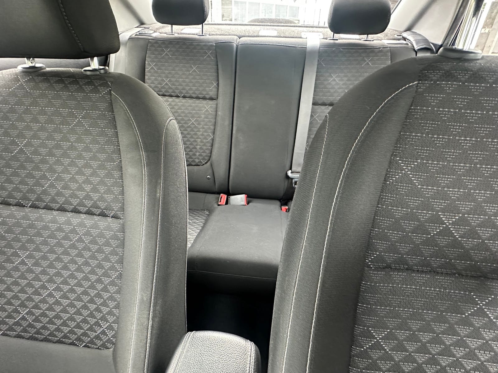 2022 KIA Rio — foto 5