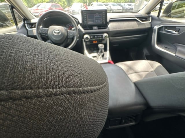 2019 Toyota RAV4 XLE — foto 5