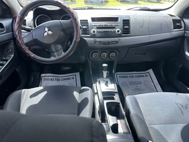 2010 Mitsubishi Lancer — foto 4