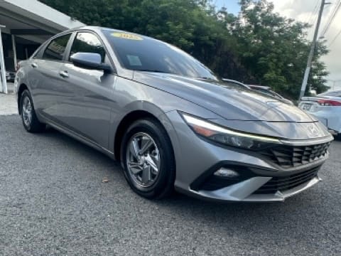 2025 Hyundai Elantra SE — foto 3