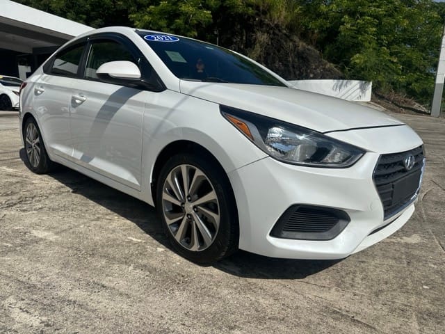 2021 Hyundai Accent — foto 2