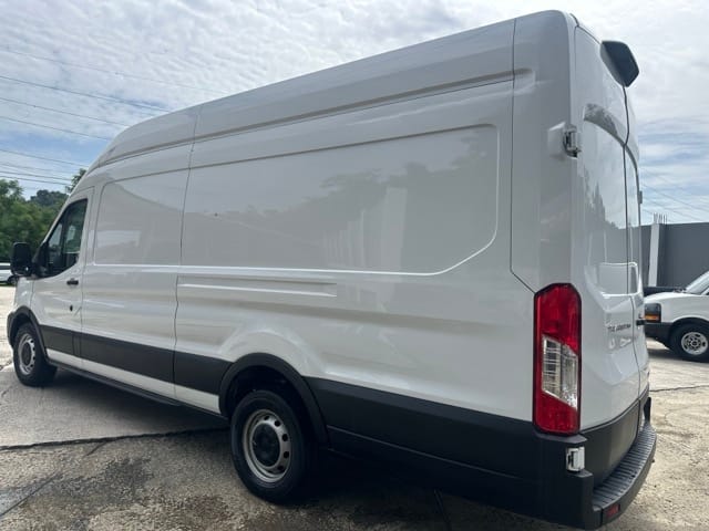 2023 Ford Transit 350 — foto 3