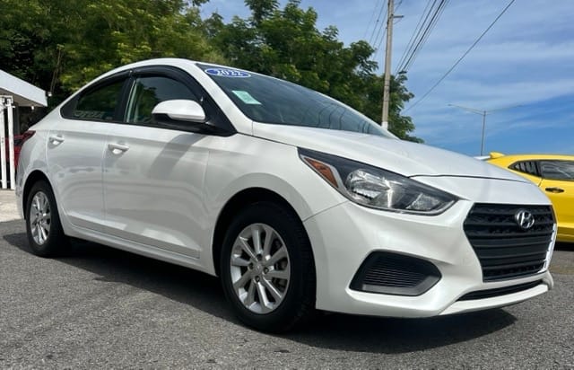 2022 Hyundai Accent — foto 2