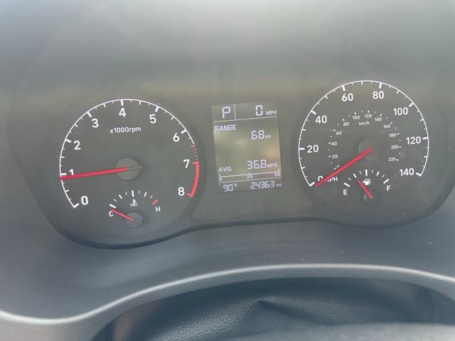 2022 Hyundai Accent — foto 7