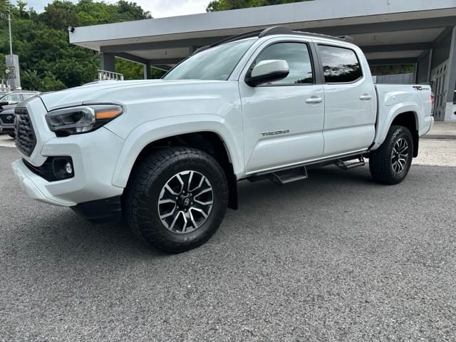 2022 Toyota Tacoma SR5 — foto 2