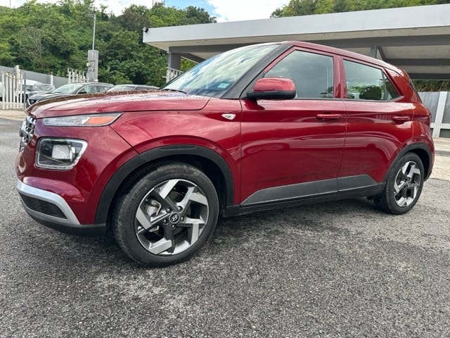 2023 Hyundai Venue SE usado en venta en Aguada
