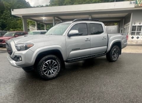 2016 Toyota Tacoma SR5 — foto 2