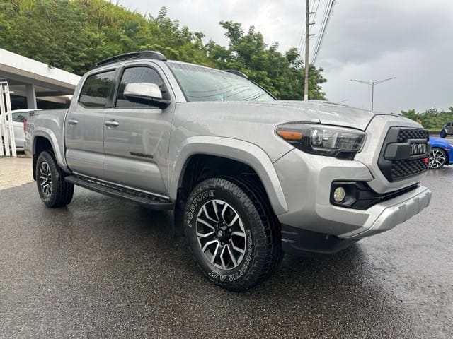 2016 Toyota Tacoma SR5 — foto 3